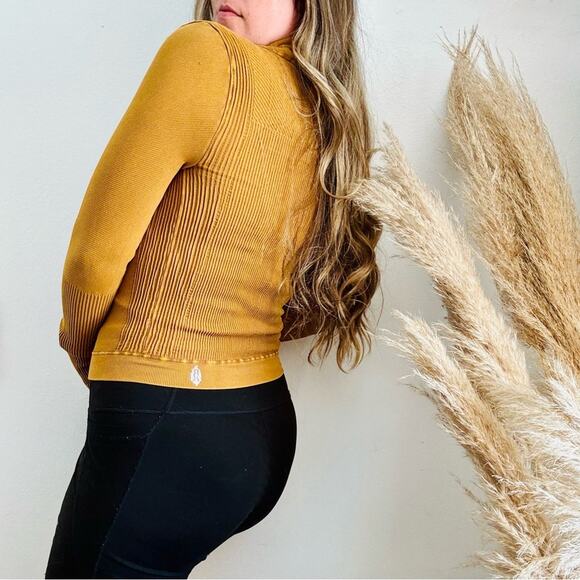 FP FREE PEOPLE Mustard Gold Yellow Zip Thermal Throw Out Jacket Sweater Top XS S - Picture 6 of 13